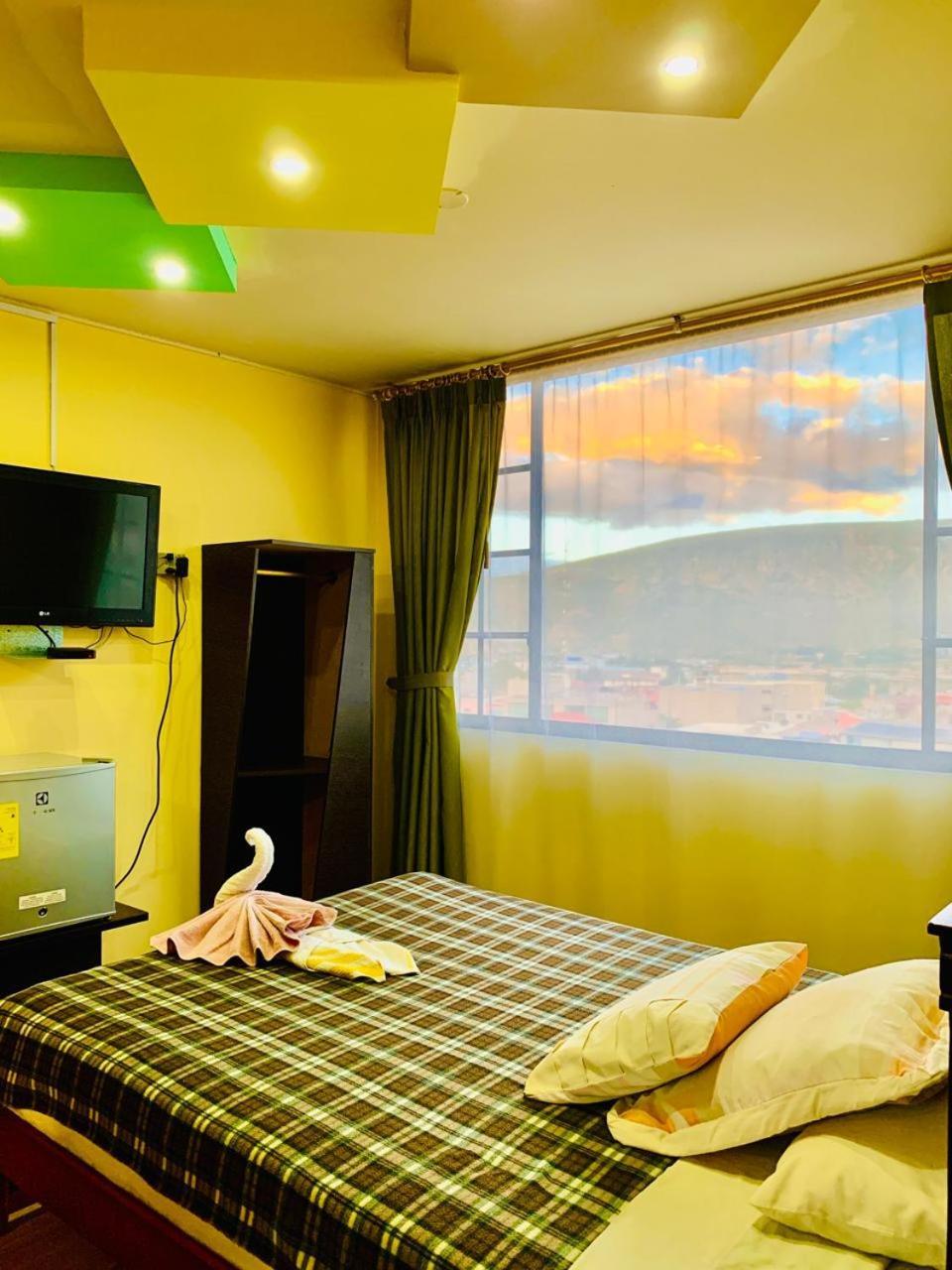 Hotel Dos Hemisferios à Quito Extérieur photo