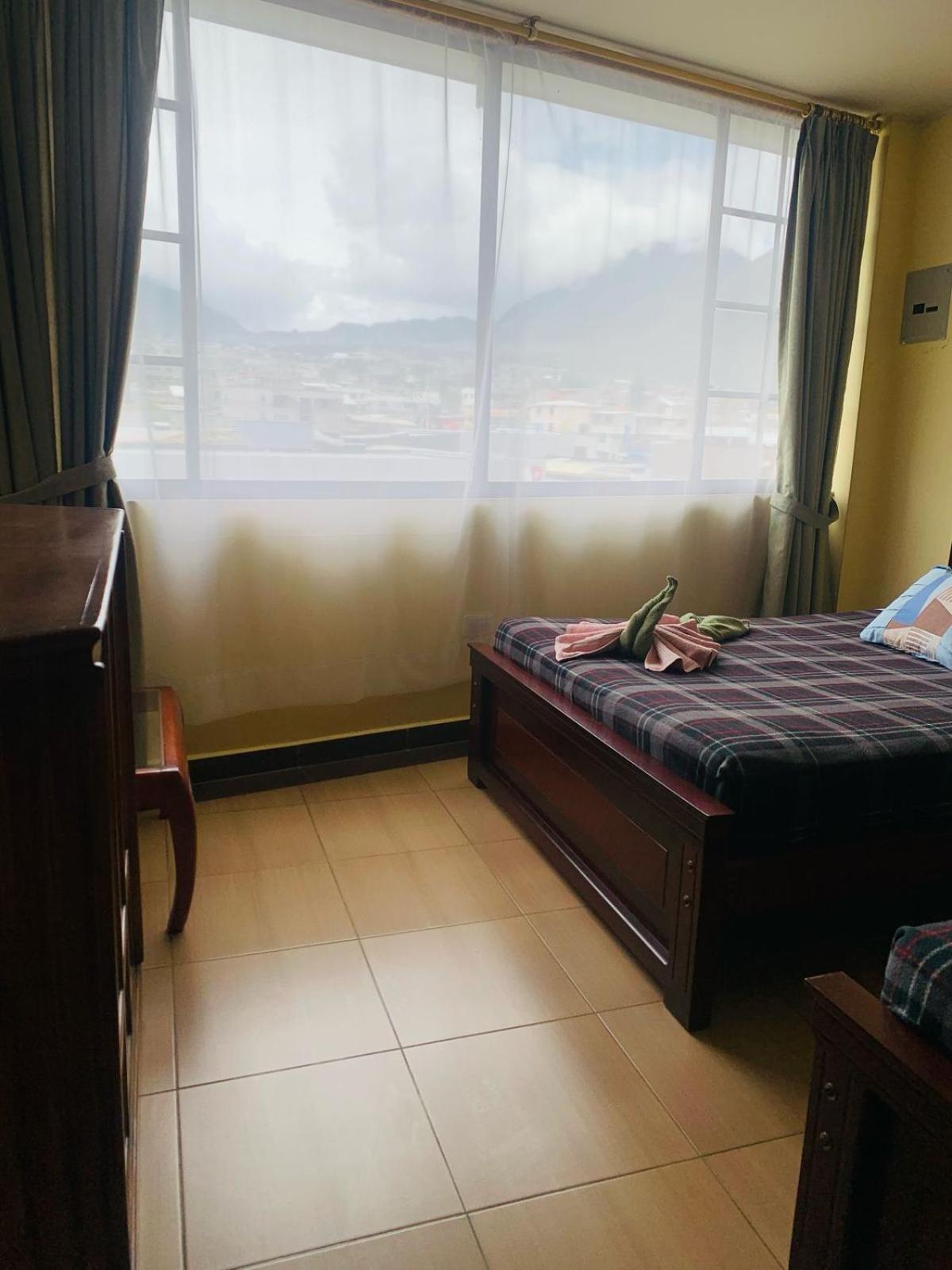 Hotel Dos Hemisferios à Quito Extérieur photo